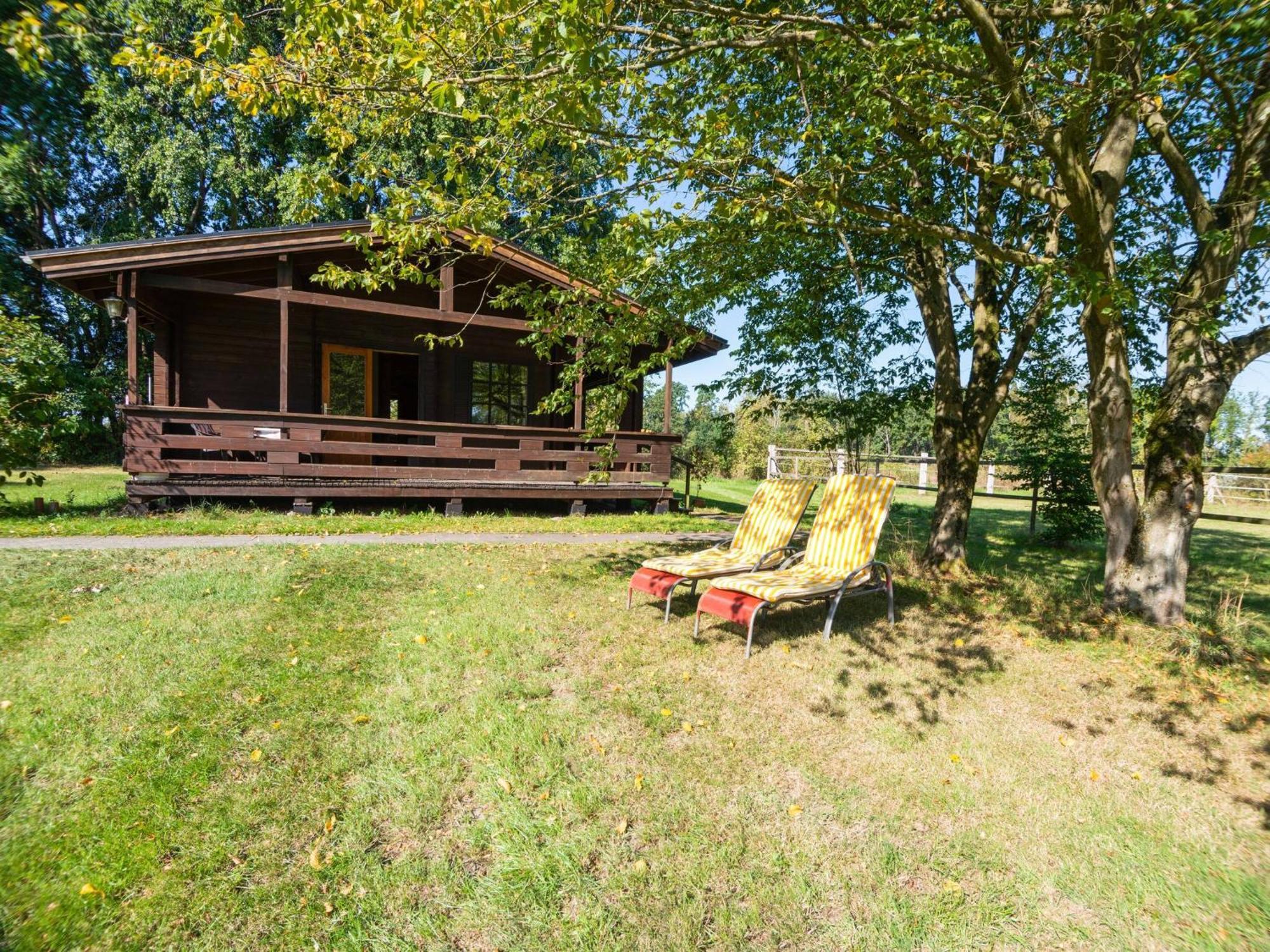 Holiday Home On A Horse Farm In The L Neburg Heath Eschede Exterior photo